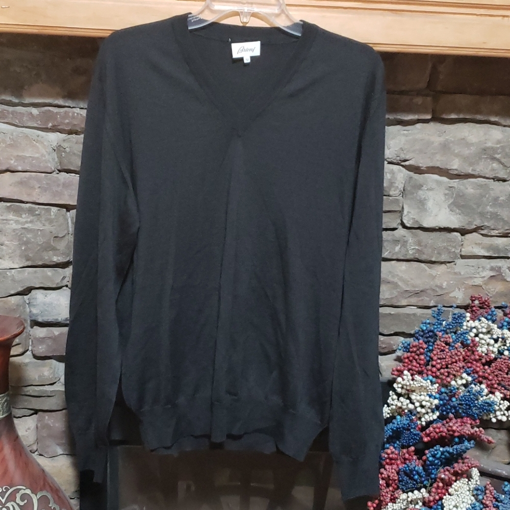 BRIONI CASHMERE, SILK, WOOL MIX VNECK SZ 52 - Picture 2 of 12